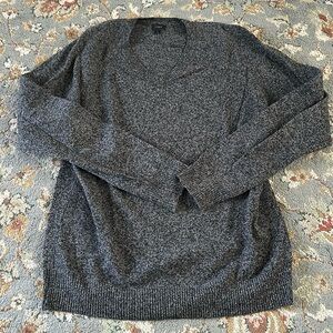 J.Crew men’s tall V-neck 100% wool sweater. Worn once